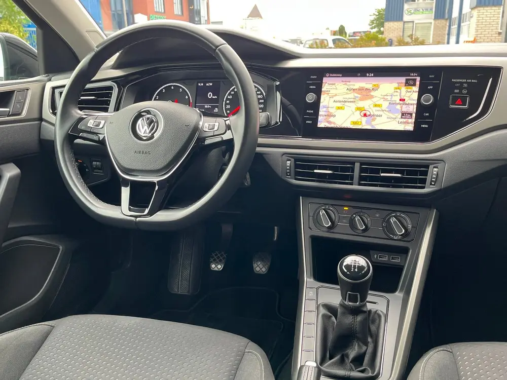 Volkswagen Polo 1.0 TSI Comfortline | All Season Banden | Ap uit 2019, foto 2