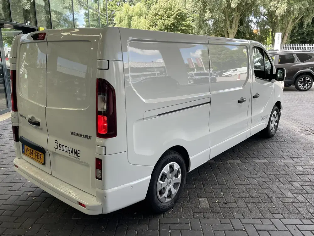 Renault Trafic T29 L2H1 Comfort 52 kWh Renault Trafic uit 2024, foto 4