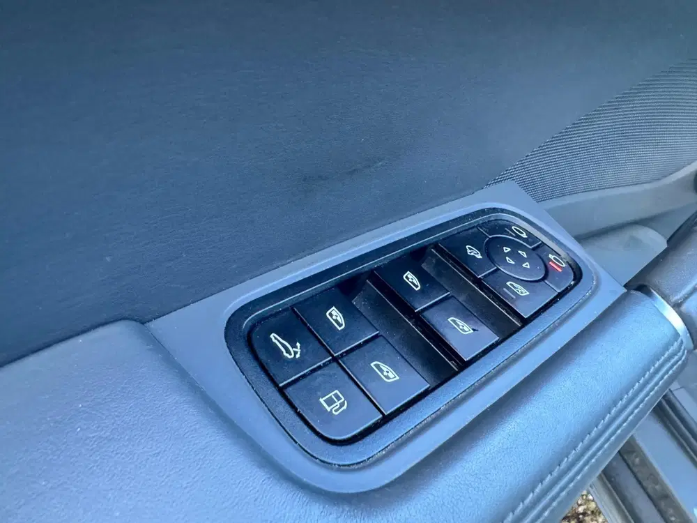 Porsche Cayenne 3.0 E-HYBRID uit 2021, foto 19