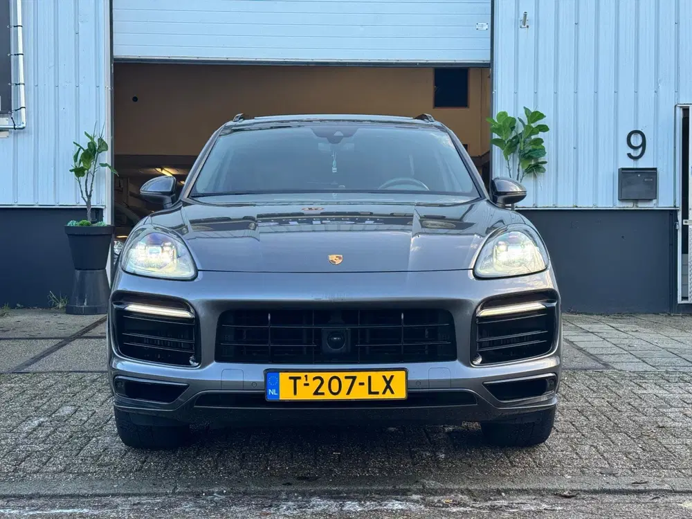 Porsche Cayenne 3.0 E-HYBRID uit 2021, foto 5