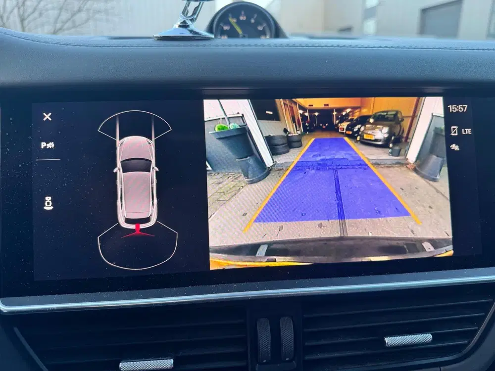 Porsche Cayenne 3.0 E-HYBRID uit 2021, foto 6