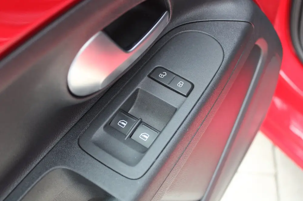 Volkswagen UP! 1.0 | Airco | Cruise Control | Lane Assist | uit 2021, foto 16