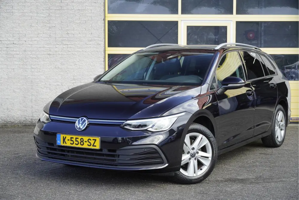 Volkswagen Golf Variant 1.0 TSI Life BJ2021 Lmv 16" | Led V+ uit 2021, foto 3