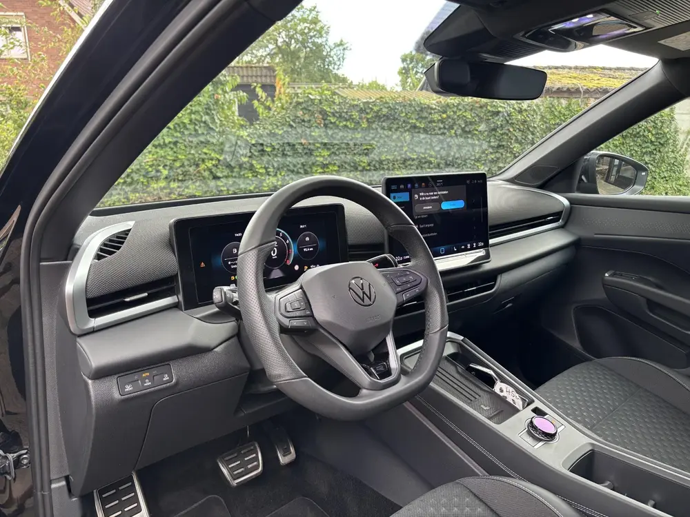 Volkswagen T-Roc 1.5 eTSI DSG R-Line|360 Camera|Head Up|Acc| uit 2026, foto 12