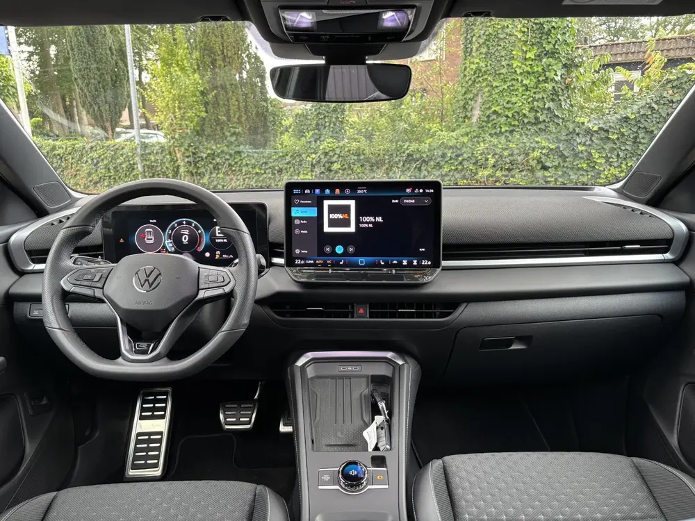 Volkswagen T-Roc 1.5 eTSI DSG R-Line|360 Camera|Head Up|Acc| uit 2026, foto 18