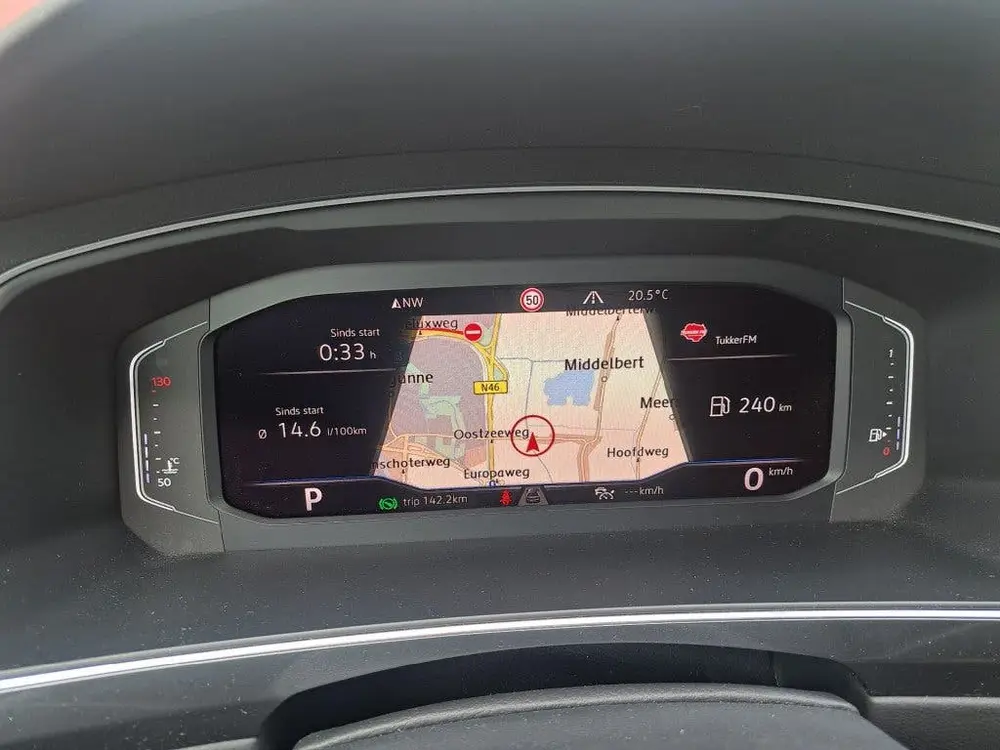 Volkswagen TIGUAN 1.5 TSI 150 Pk ACT R-Line Highline Panodak uit 2019, foto 5