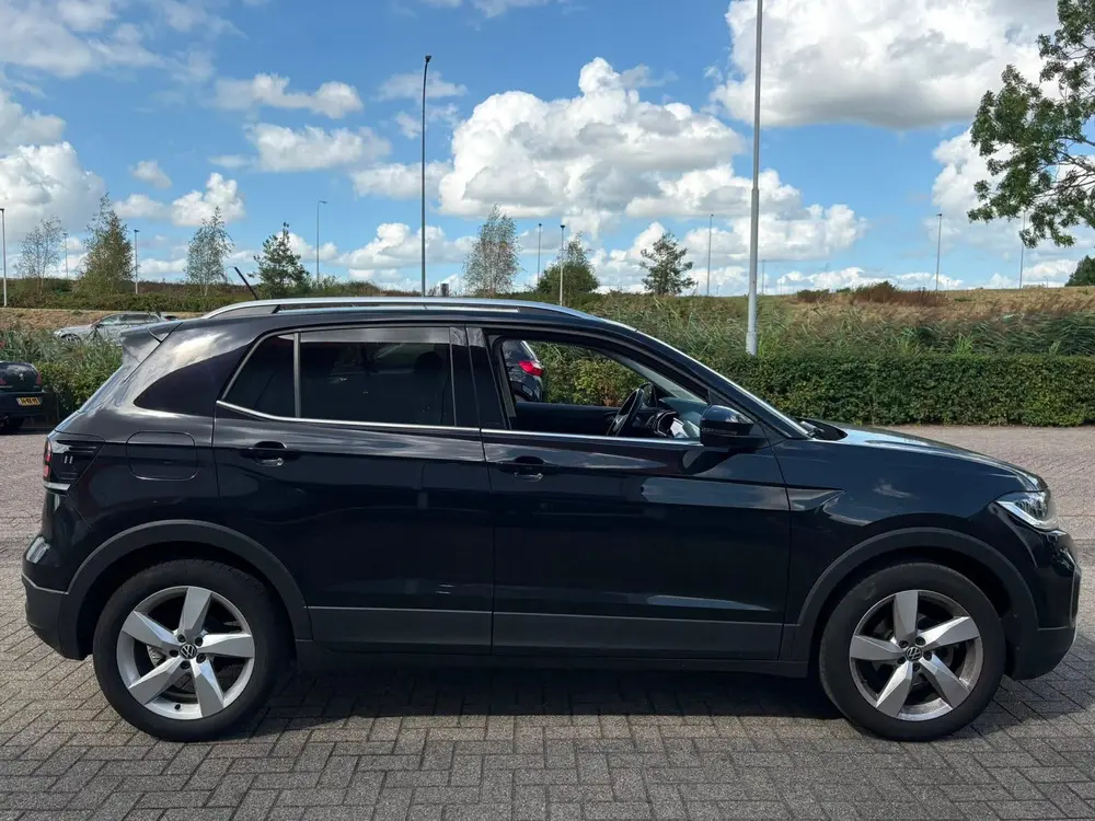 Volkswagen T-Cross 1.5 TSI 150pk 7-DSG 2022 Zwart uit 2022, foto 6