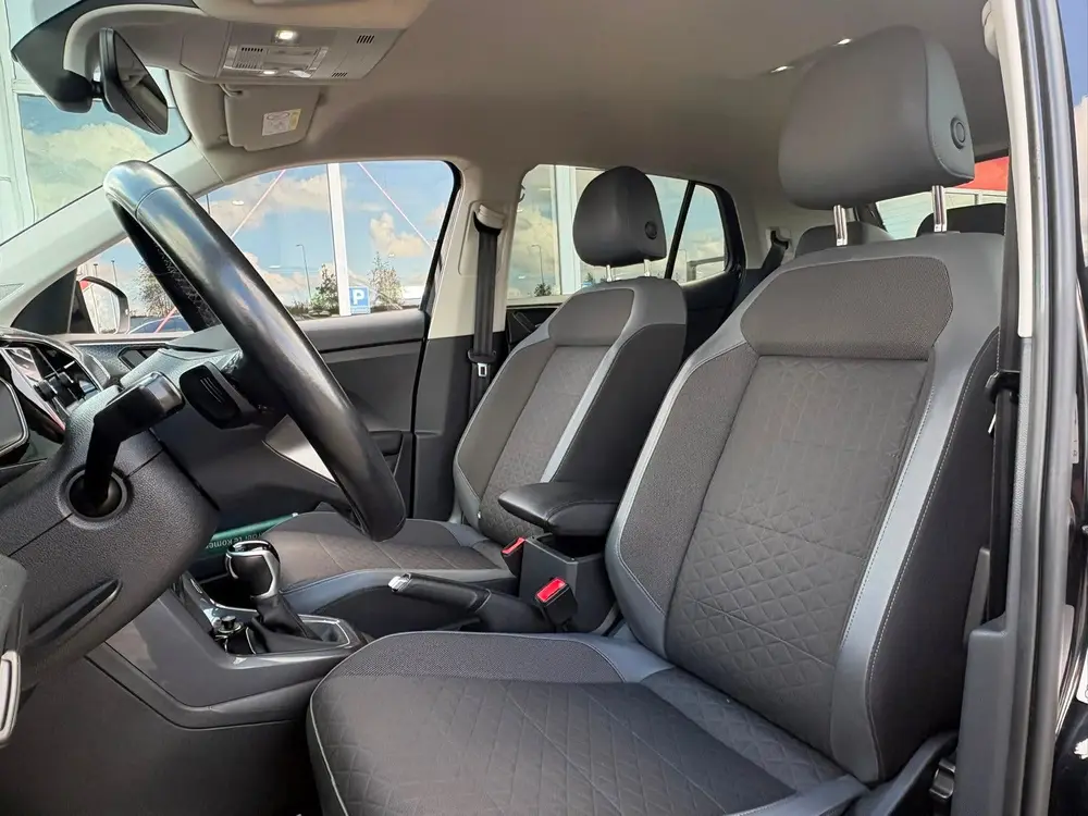 Volkswagen T-Cross 1.5 TSI 150pk 7-DSG 2022 Zwart uit 2022, foto 8