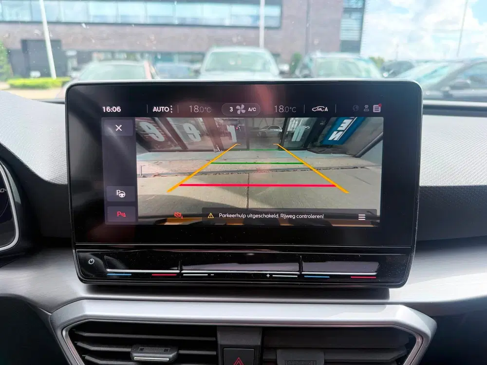 SEAT Leon 1.5 eTSI FR VOL OPTIES NAP PANO CARPLAY NI uit 2021, foto 17