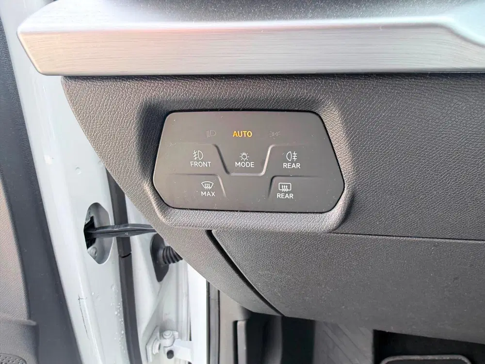 SEAT Leon 1.5 eTSI FR VOL OPTIES NAP PANO CARPLAY NI uit 2021, foto 19