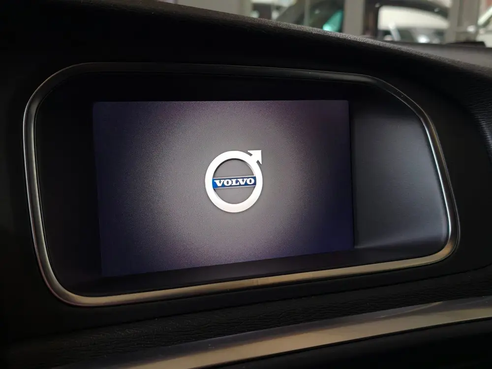 Volvo V40 1.5 T3 Automaat R-Design Harman Kardon uit 2019, foto 18