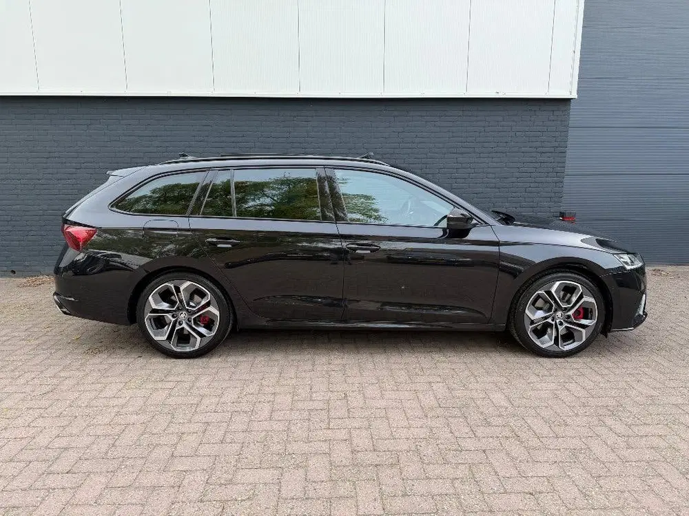Skoda Octavia RS Combi 2.0 TSI DSG 245PK PANO HUD KEYLES uit 2021, foto 7