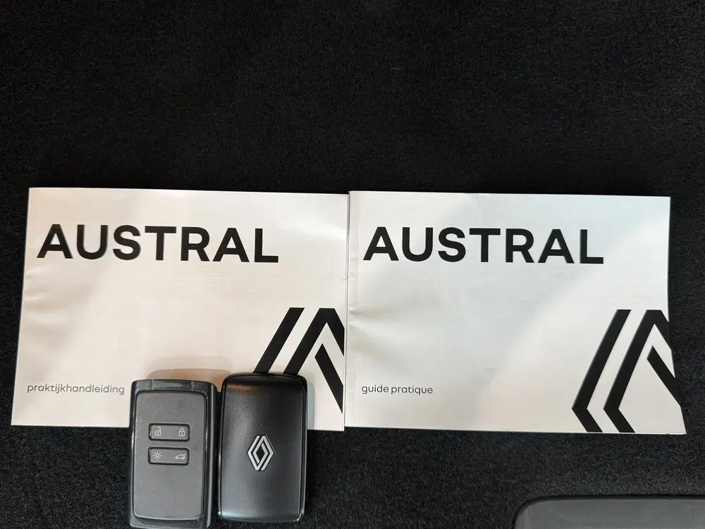 Renault Austral 1.2 E-Tech Full Hybrid 200 Esprit Alpine uit 2025, foto 17