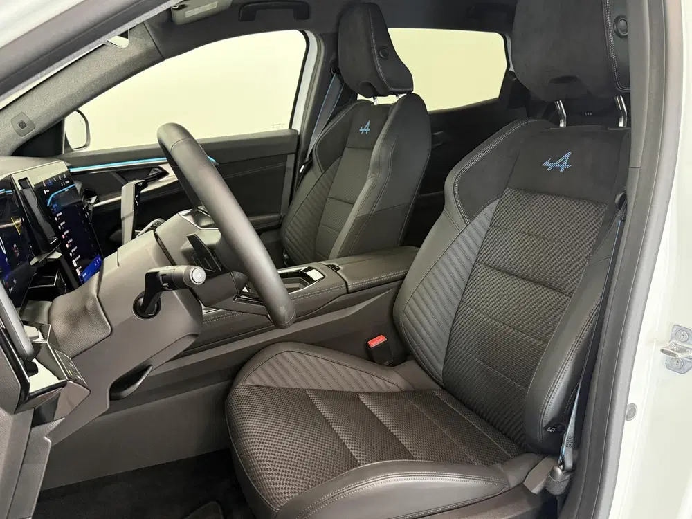 Renault Austral 1.2 E-Tech Full Hybrid 200 Esprit Alpine uit 2025, foto 7