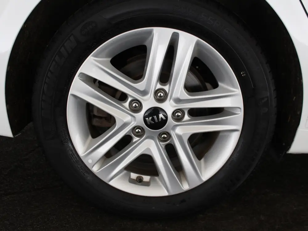 Kia Ceed 1.0 T-GDi DynamicPlusLine (bj 2019) uit 2019, foto 19