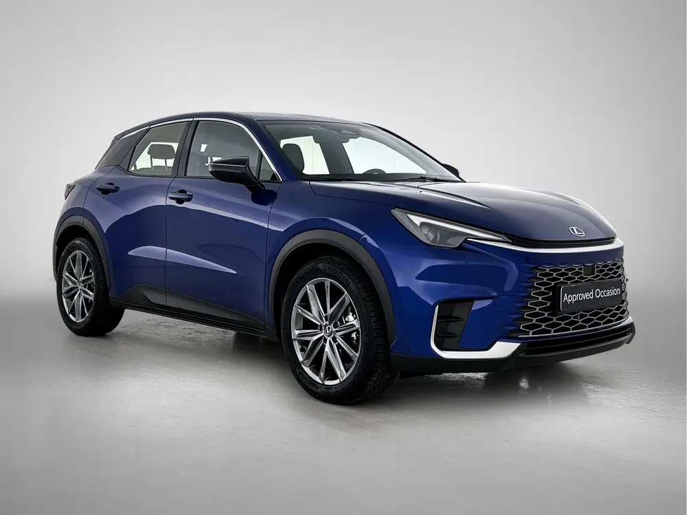 Lexus LBX Relax 2WD uit 2024, foto 13