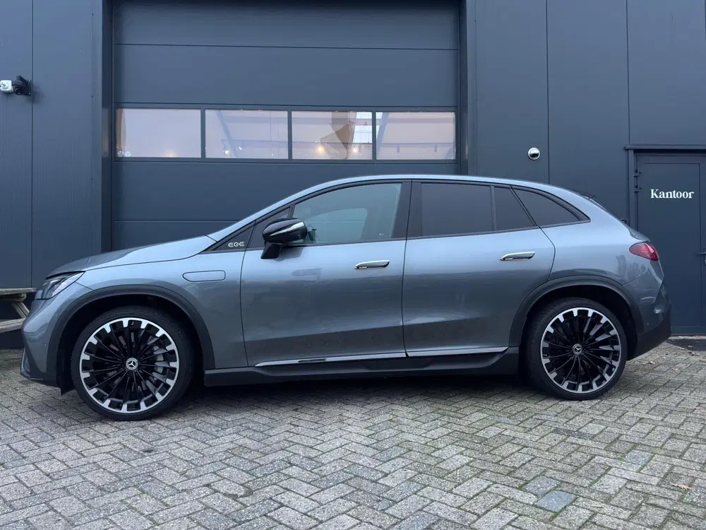 Mercedes-Benz EQE SUV 350+ AMG Line 91 kWh uit 2023, foto 6