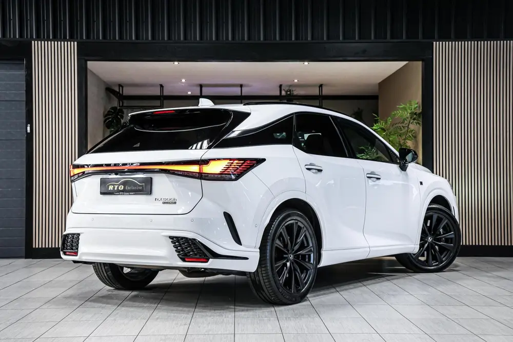 Lexus RX 500h F Sport Line uit 2023, foto 5