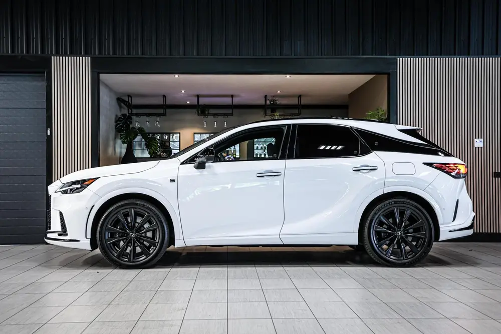 Lexus RX 500h F Sport Line uit 2023, foto 6
