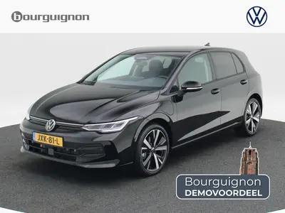 Volkswagen Golf Life Edition 1.5 eHybrid 204 PK | Trekhaak | uit 2026