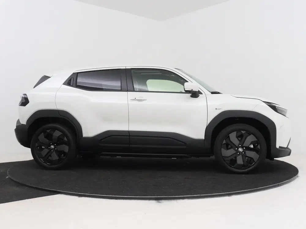 Toyota Urban Cruiser Executive 61 kWh I Navigatie I 360 grad uit 2026, foto 14