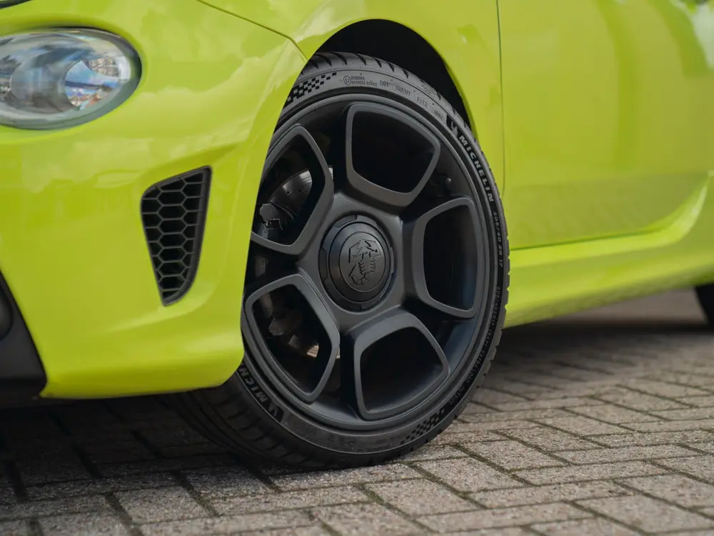 Abarth 595 Turismo 70th Anniversary (bj 2020) uit 2020, foto 19