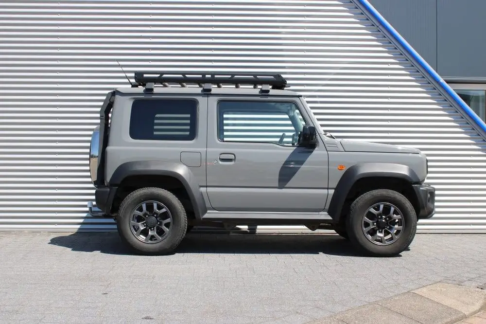 Suzuki Jimny 1.5 Stijl | 4x4 | AllGrip | 4 Persoons | Roofra uit 2019, foto 6