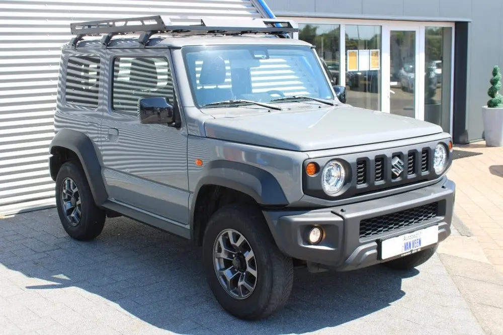 Suzuki Jimny 1.5 Stijl | 4x4 | AllGrip | 4 Persoons | Roofra uit 2019, foto 8