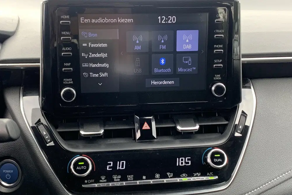 Toyota Corolla 1.8 Hybrid Active uit 2021, foto 17