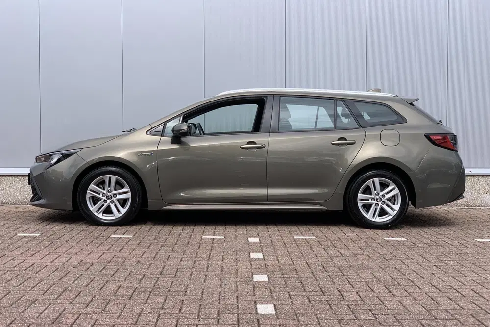 Toyota Corolla 1.8 Hybrid Active uit 2021, foto 4