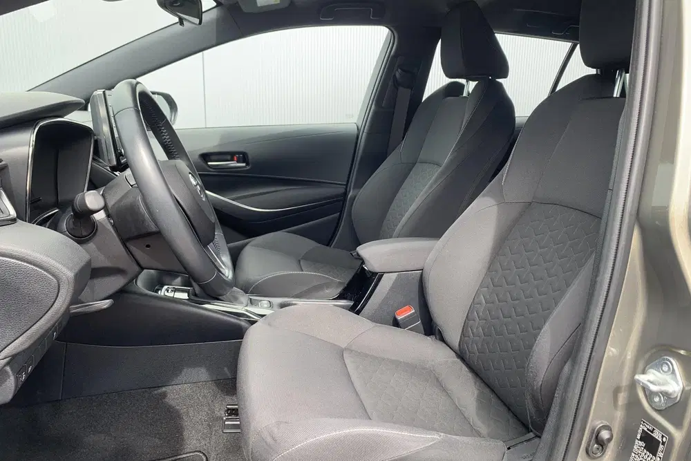 Toyota Corolla 1.8 Hybrid Active uit 2021, foto 7
