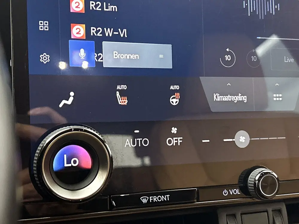 Lexus NX 450h+ AWD Luxury Line uit 2024, foto 18