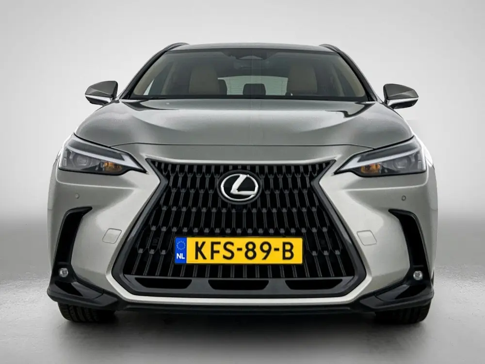 Lexus NX 450h+ AWD Luxury Line uit 2024, foto 20