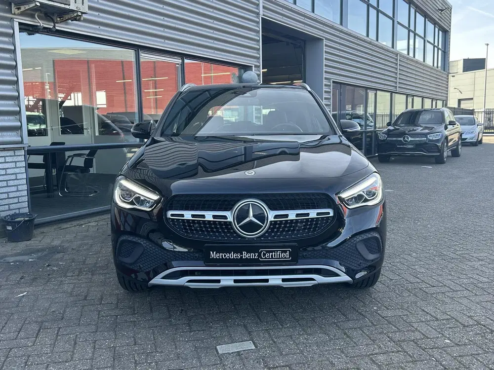 Mercedes-Benz GLA 180 Business Solution uit 2022, foto 18