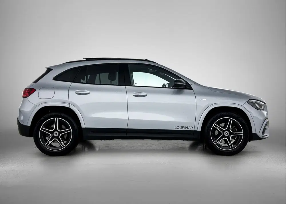 Mercedes-Benz GLA 250 e Business Solution AMG uit 2025, foto 15