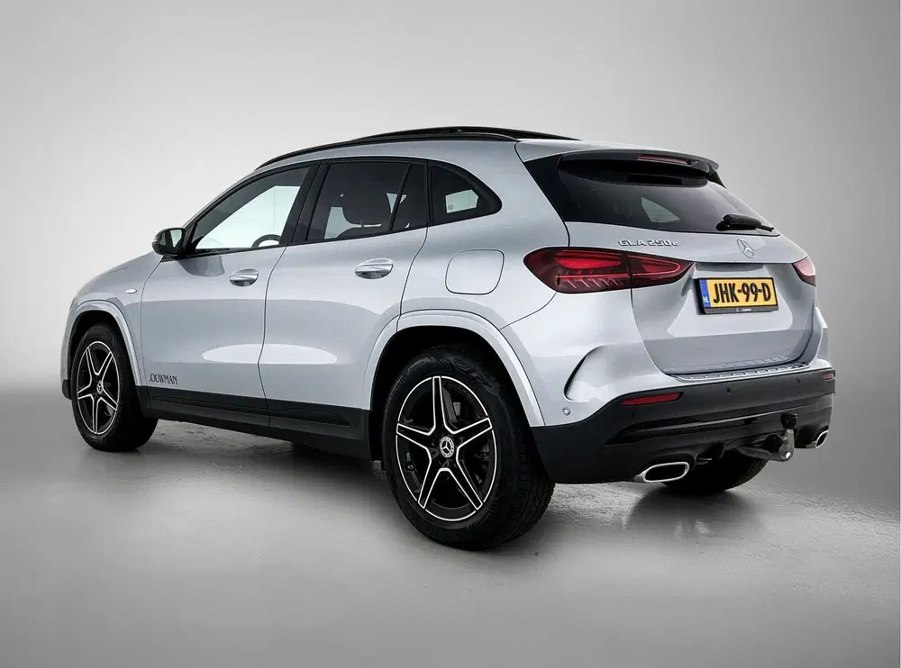 Mercedes-Benz GLA 250 e Business Solution AMG uit 2025, foto 17