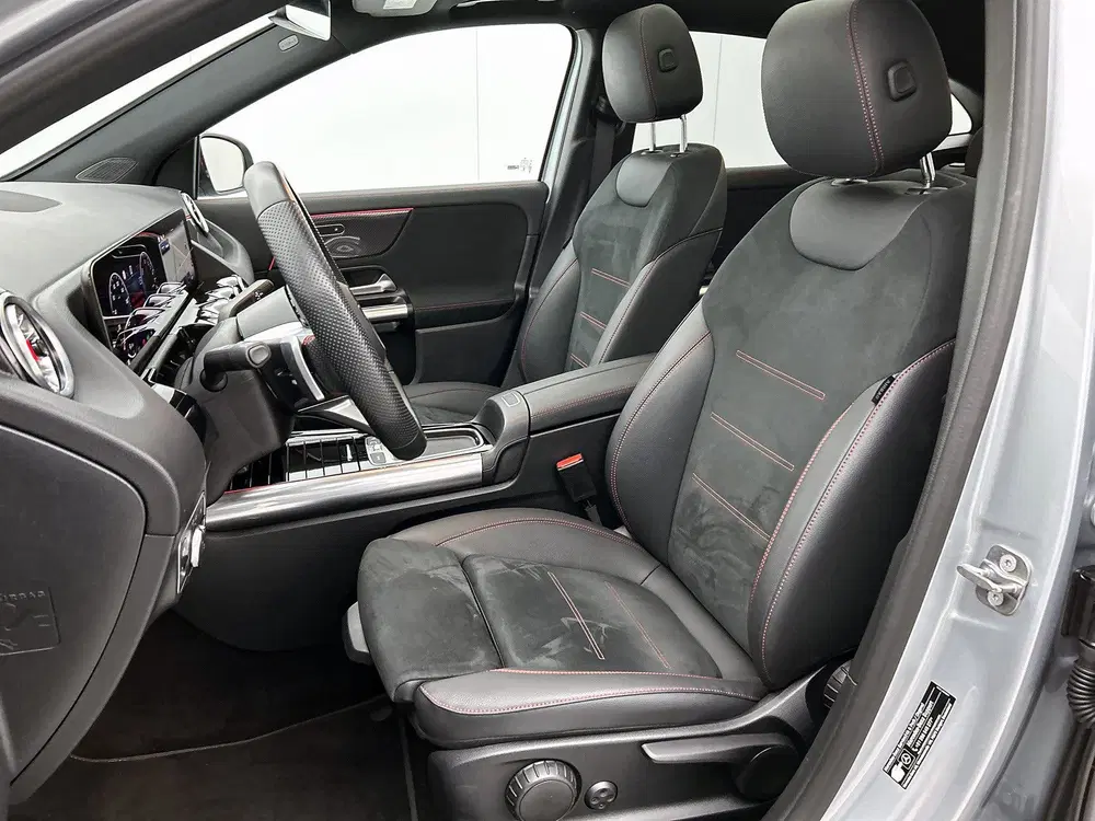Mercedes-Benz GLA 250 e Business Solution AMG uit 2025, foto 19