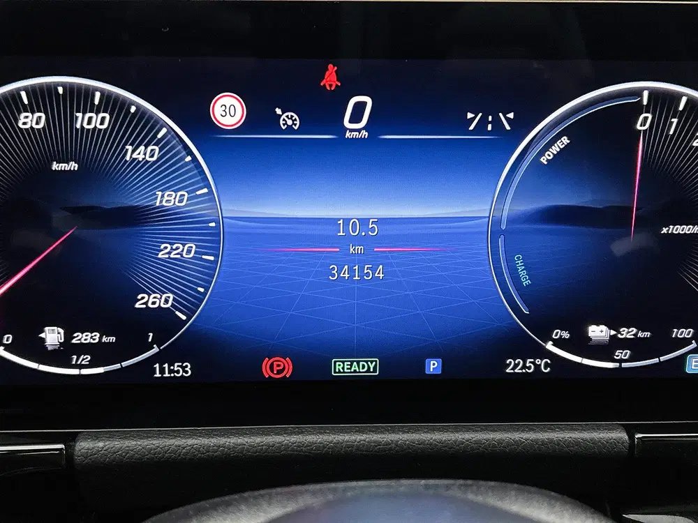 Mercedes-Benz GLA 250 e Business Solution AMG uit 2025, foto 6