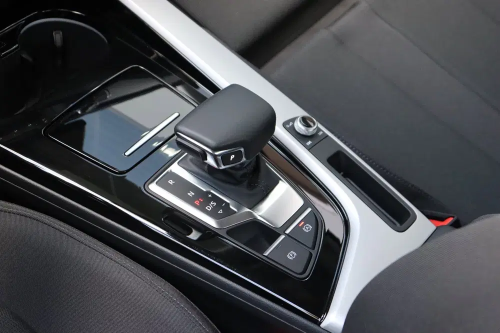 Audi A4 orgNL uit 2023, foto 15