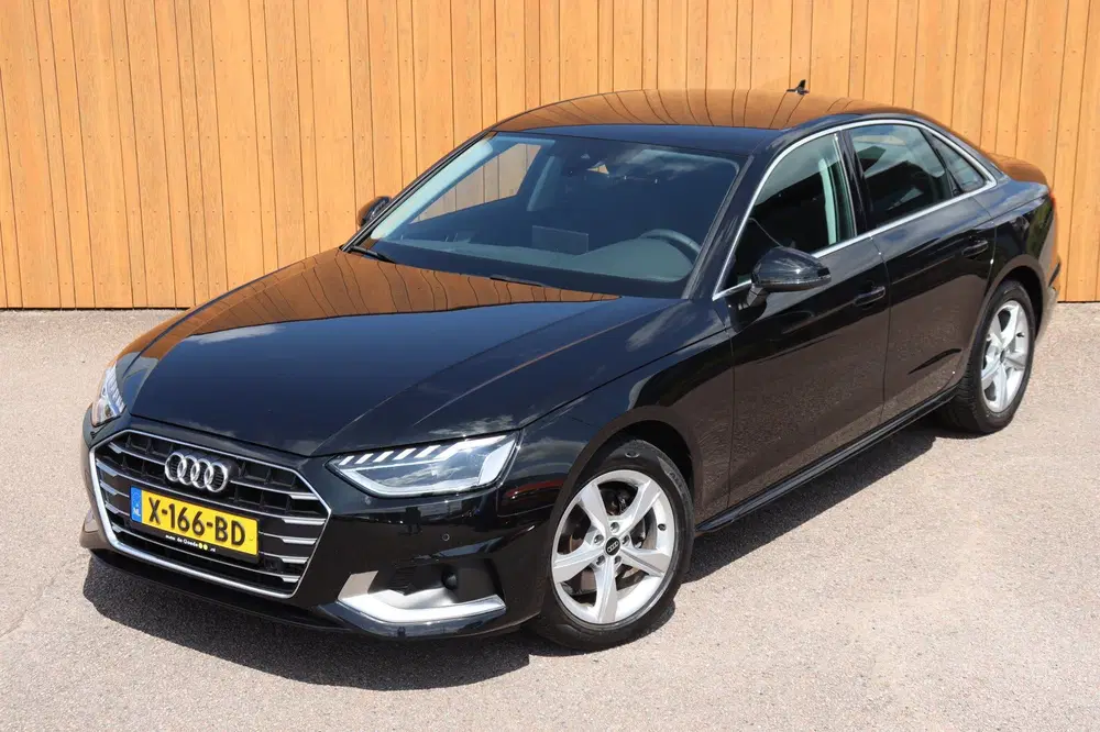 Audi A4 orgNL uit 2023, foto 6