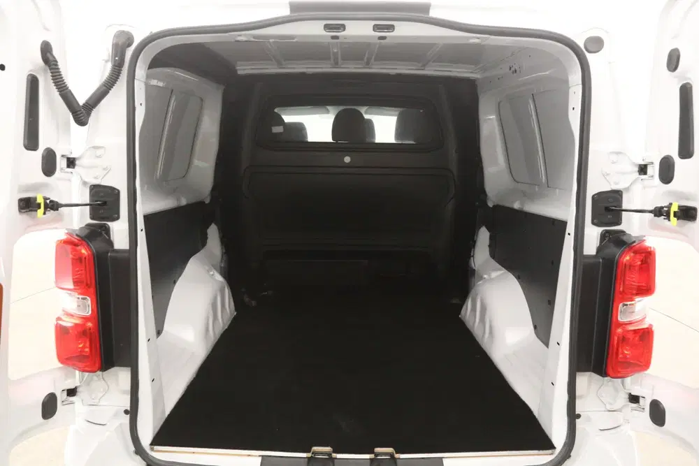 Citroën Jumpy 2.0 BlueHDI 145PK L3H1 uit 2023, foto 4