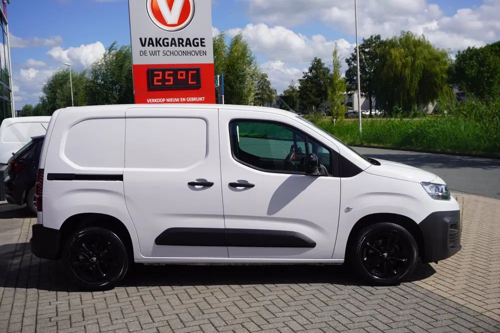 Citroën Berlingo Citroen Berlingo 1.5 BlueHDi 100 S&S L1 uit 2024, foto 3