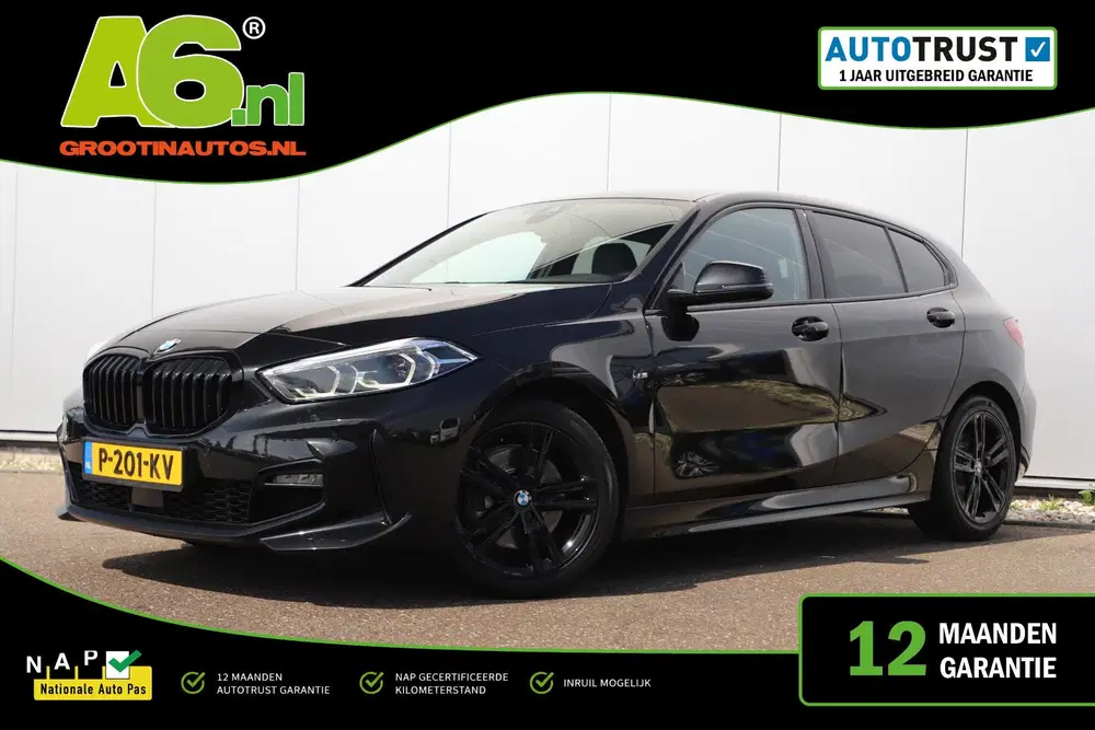 BMW 1-serie 118i Business Edition M Sport Automaat Bla uit 2022