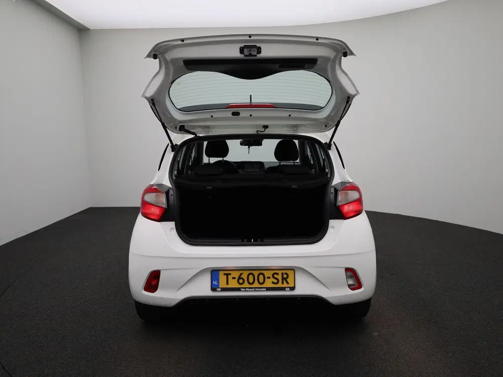Hyundai i10 1.0 Comfort uit 2023, foto 12