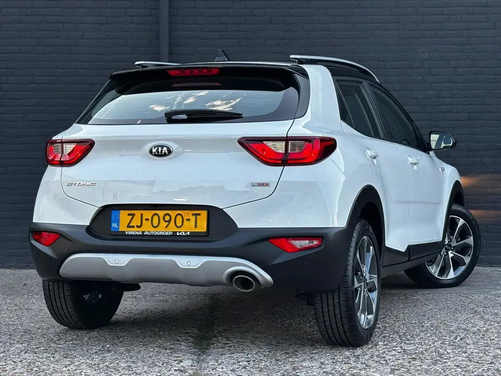 Kia Stonic 1.0 T-GDi DynamicLine CARPLAY uit 2019, foto 4