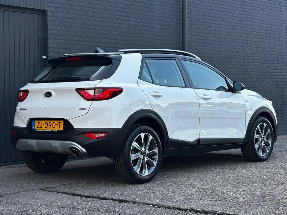 Kia Stonic 1.0 T-GDi DynamicLine CARPLAY uit 2019, foto 9