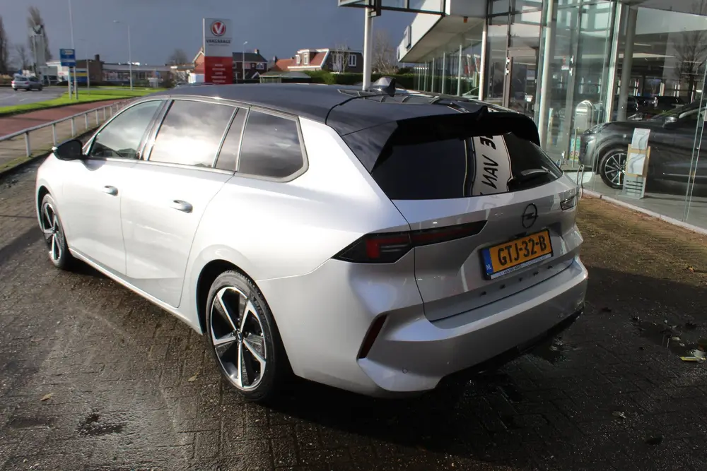Opel Astra 1.2 Turbo GS Line uit 2024, foto 3