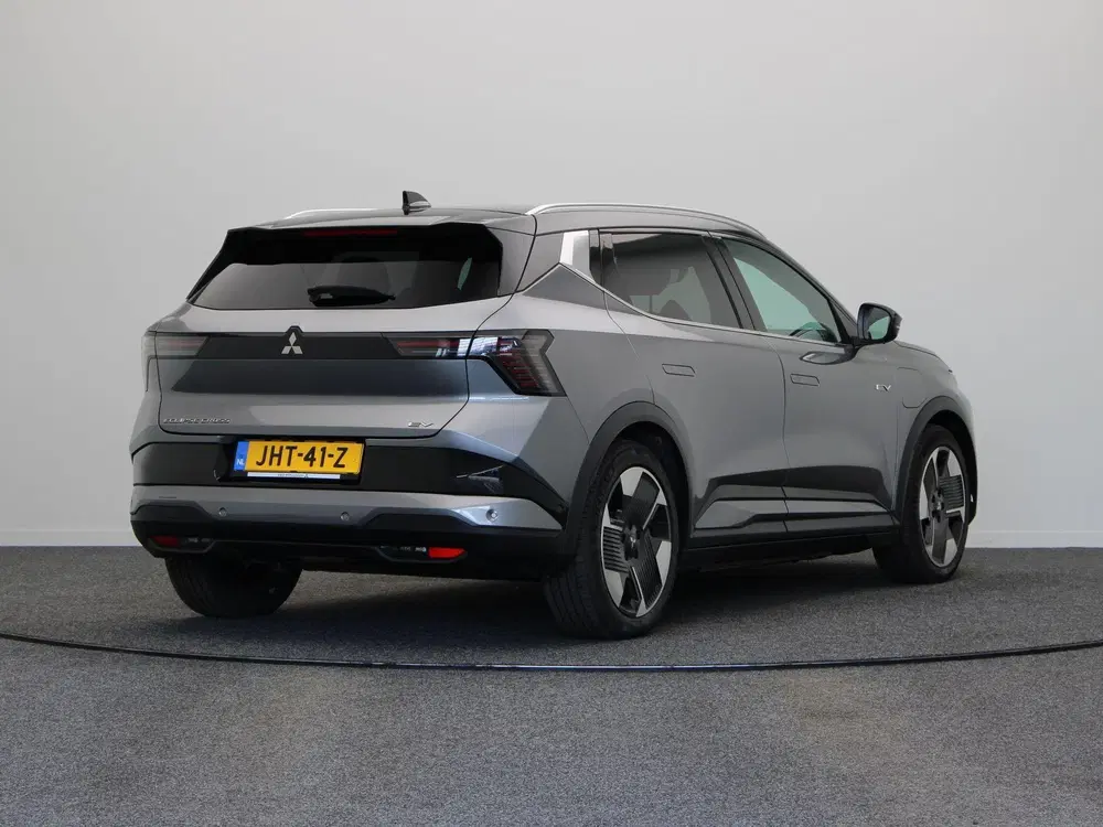 Mitsubishi Eclipse Cross Instyle 87 kWh uit 2025, foto 11