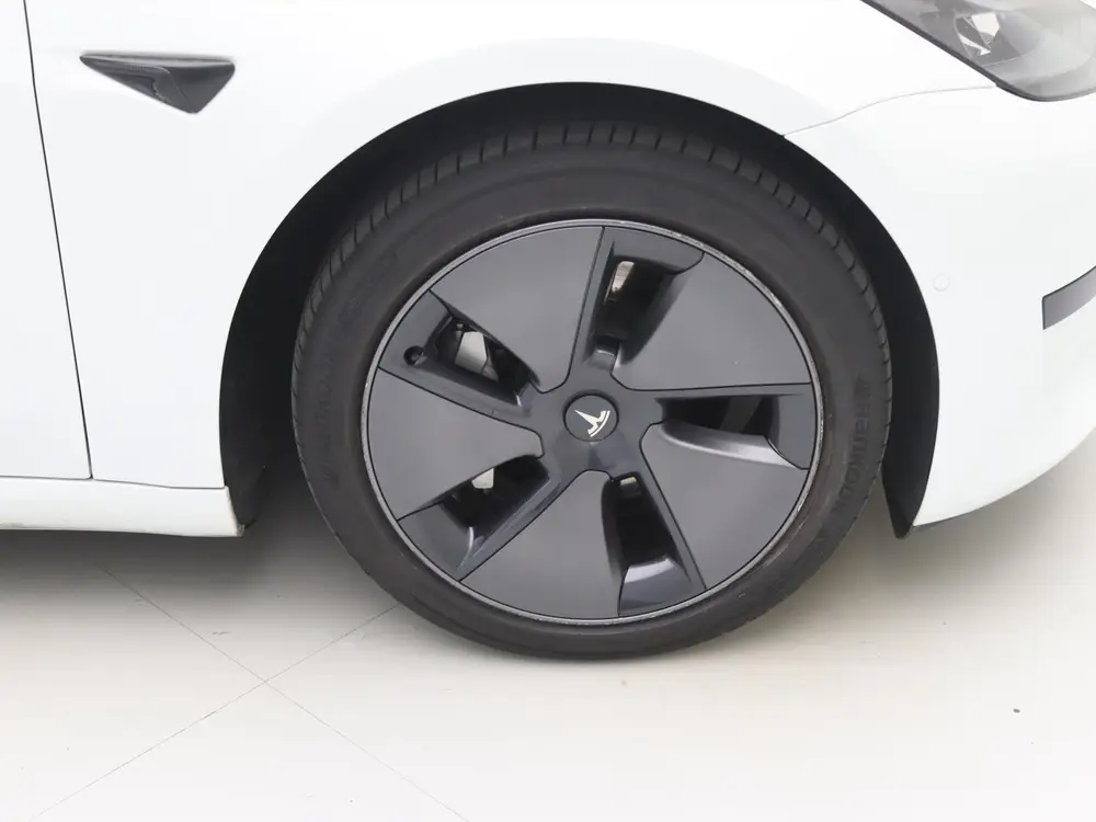 Tesla Model 3 Standard RWD Plus FACELIFT 90 uit 2021, foto 11