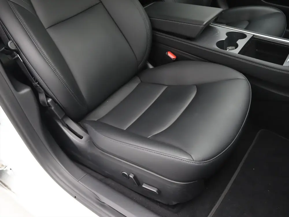 Tesla Model 3 Standard RWD Plus FACELIFT 90 uit 2021, foto 17